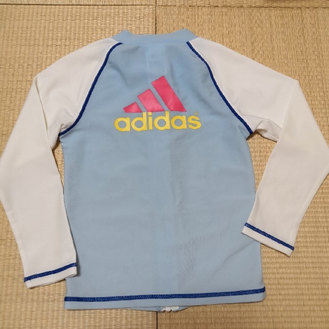 adidas(アディダス)の【えり坊様専用】adidas アディダス ラッシュガードsize 120 キッズ/ベビー/マタニティのキッズ服男の子用(90cm~)(水着)の商品写真