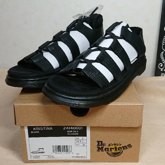 Dr.Martens(ドクターマーチン)の新品25cm ドクターマーチンDr.Martensのグラディエーターサンダル レディースの靴/シューズ(サンダル)の商品写真