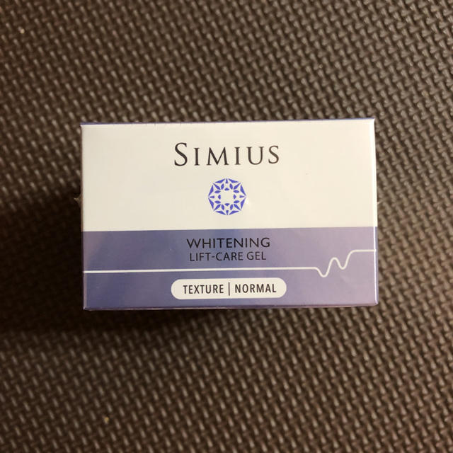 Grace&Lucere Simius ホワイトニングリフトケアジェル 60g