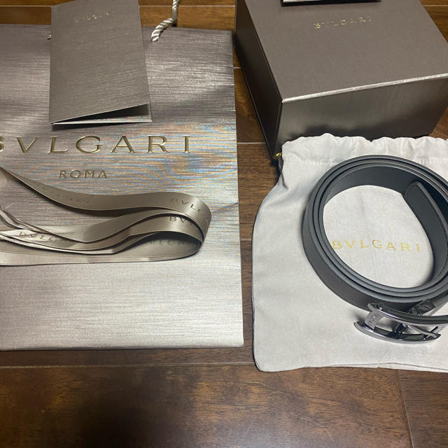 BVLGARI(ブルガリ)のBVLGARI  正規品  新品未使用 デニムサファイア  カーブレザーベルト メンズのファッション小物(ベルト)の商品写真