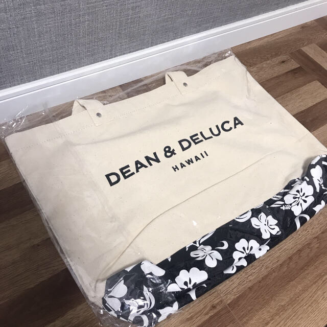 DEAN & DELUCA(ディーンアンドデルーカ)の[ハワイ限定] DEAN&DELUCA ●エコバッグ　トートバッグ レディースのバッグ(トートバッグ)の商品写真