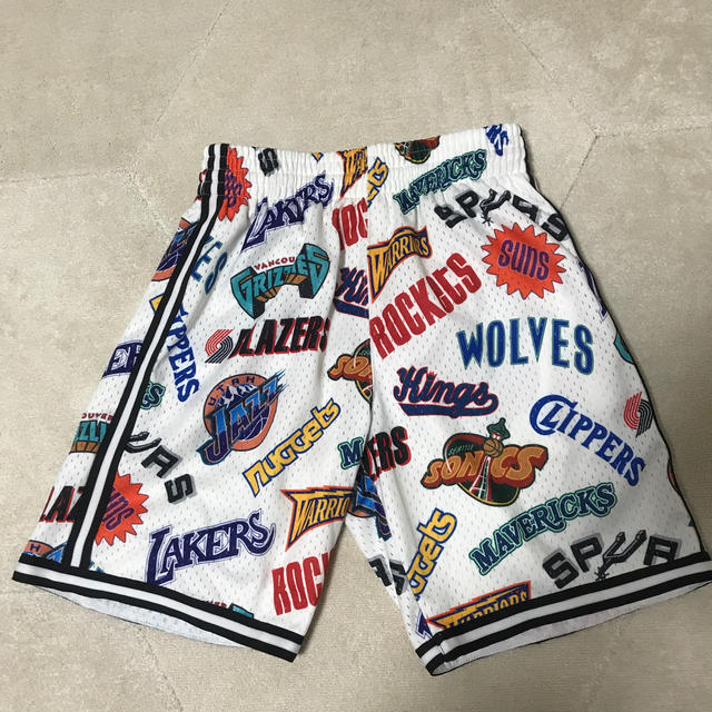 MITCHELL & NESS(ミッチェルアンドネス)のミッチェル＆ネス NBA ウエスタン　ALL OVERロゴ スウィングマン  スポーツ/アウトドアのスポーツ/アウトドア その他(バスケットボール)の商品写真