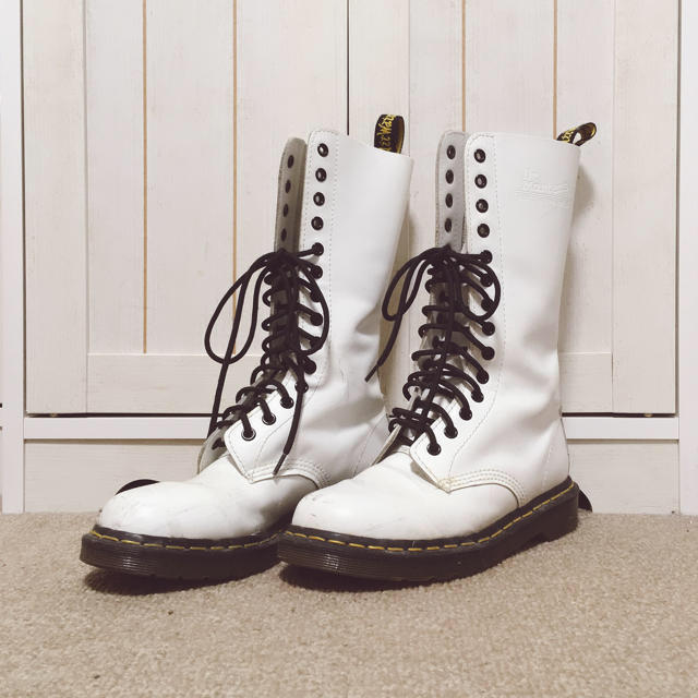 Dr.Martens(ドクターマーチン)のDr.Martens ＊ 14ホールブーツ レディースの靴/シューズ(ブーツ)の商品写真