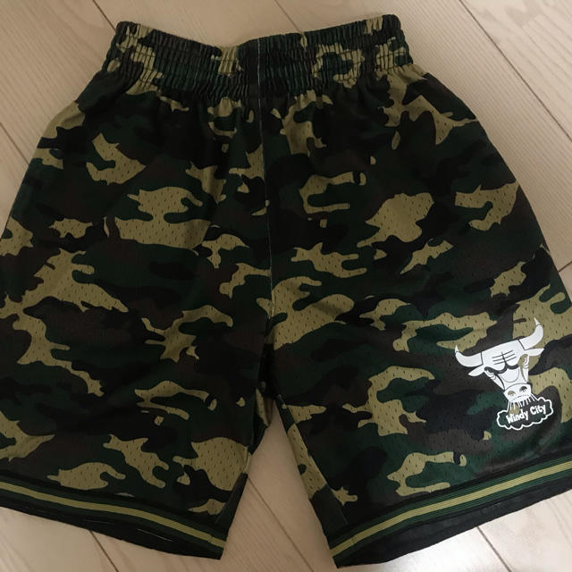 最高級 NBA シカゴ ブルズ メッシュ ハーフパンツ ショートパンツ M