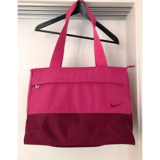 ナイキ ピンク トートバッグ レディース の通販 30点 Nikeのレディースを買うならラクマ ナイキ ピンク トートバッグ レディース の通販 30点 Nikeのレディースを買うならラクマ