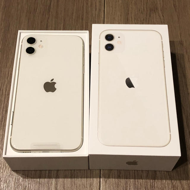 iPhone(アイフォーン)のiPhone 11 ホワイト 64 GB SIMフリー 新品未使用 スマホ/家電/カメラのスマートフォン/携帯電話(スマートフォン本体)の商品写真