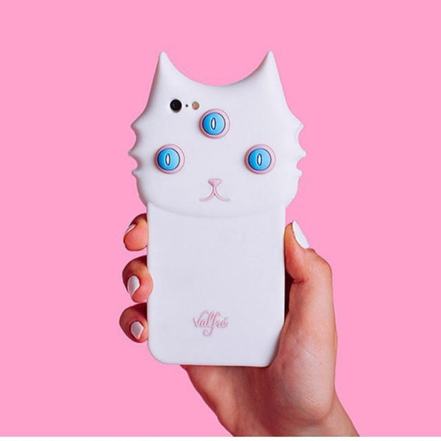 Honey mi Honey(ハニーミーハニー)のvalfre  iphone 6 6s 猫 スマホ　ケース　シリコン　三つ目 スマホ/家電/カメラのスマホアクセサリー(iPhoneケース)の商品写真