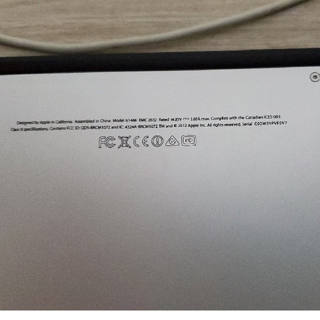 Apple(アップル)のMacBook Air 2014 13inch スマホ/家電/カメラのPC/タブレット(ノートPC)の商品写真
