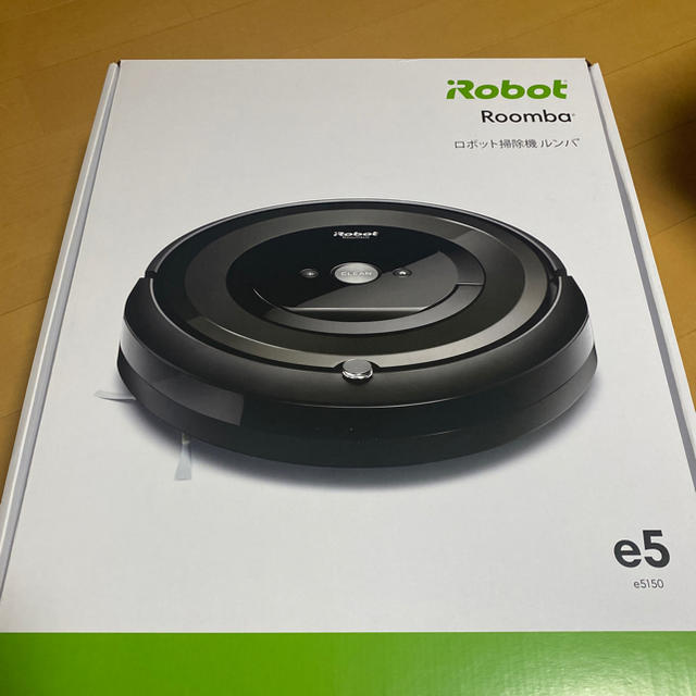 iRobot(アイロボット)のルンバ　e5 スマホ/家電/カメラの生活家電(掃除機)の商品写真