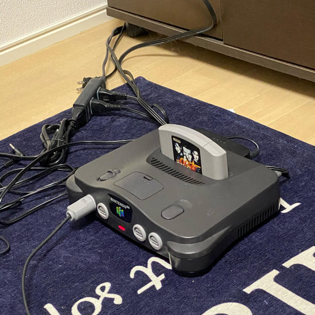 NINTENDO 64(ニンテンドウ64)のニンテンドー64 まとめてセット エンタメ/ホビーのゲームソフト/ゲーム機本体(家庭用ゲーム機本体)の商品写真