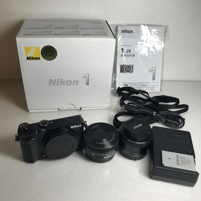 ミラーレス一眼nikon 1 J5 ダブルレンズ