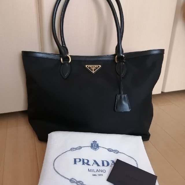 2022新商品 PRADA - ナイロントートバッグ 最終値下げ！確実正規品！超