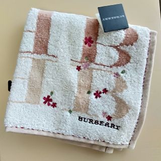 バーバリー(BURBERRY)のこちら専用です。Burberryバーバリータオルハンカチ(ハンカチ)