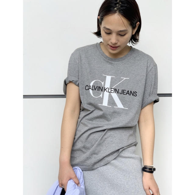 AP STUDIO CALVIN KLEIN JEANS CKモノグラムTシャツ