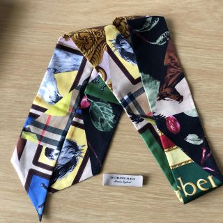 バーバリー(BURBERRY)のBurberry skinny scarf ＊　バーバリースキニースカーフ(バンダナ/スカーフ)