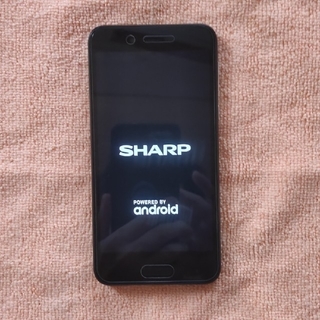 アクオス(AQUOS)のSHARP SH-M5 Black(スマートフォン本体)