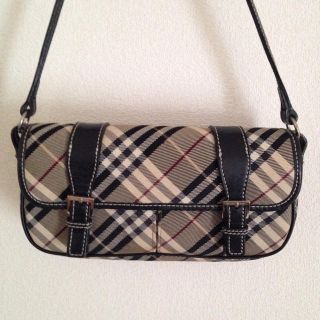 バーバリー(BURBERRY)のバーバリー ブルーレーベル(ハンドバッグ)