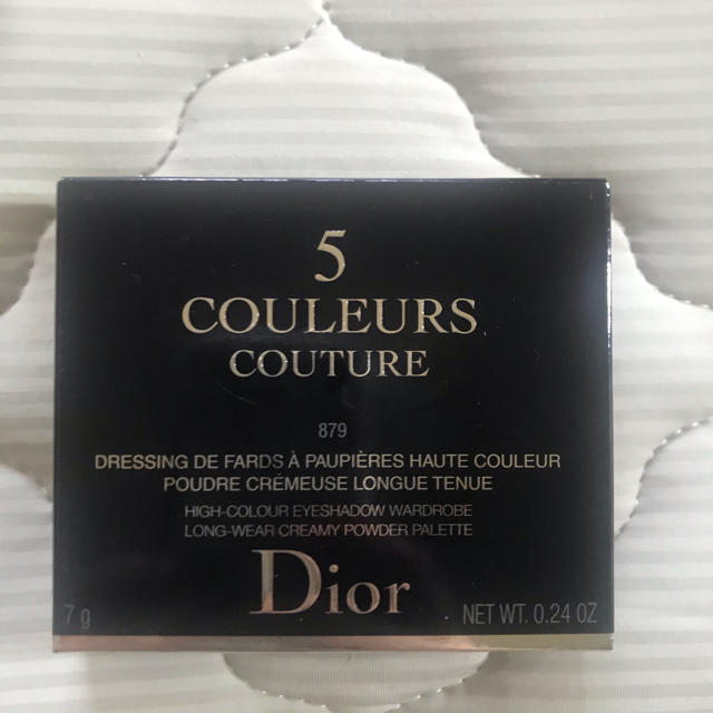 Dior(ディオール)の【ほぼ新品】Dior サンククルールクチュール 879 ルージュトラファルガー コスメ/美容のベースメイク/化粧品(アイシャドウ)の商品写真