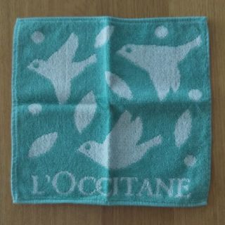 ロクシタン(L'OCCITANE)のL'OCCITANE タオル ハンカチ グリーン系 ハト柄 新品 非売品(ハンカチ)