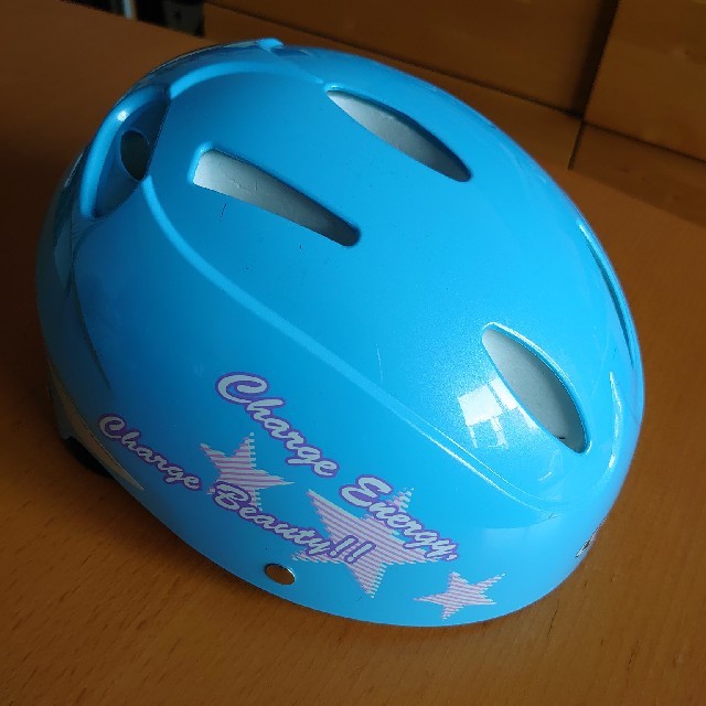 OGK(オージーケー)のOKG子供用 ヘルメット 幼児児童用 53-54センチ キッズ/ベビー/マタニティの外出/移動用品(自転車)の商品写真