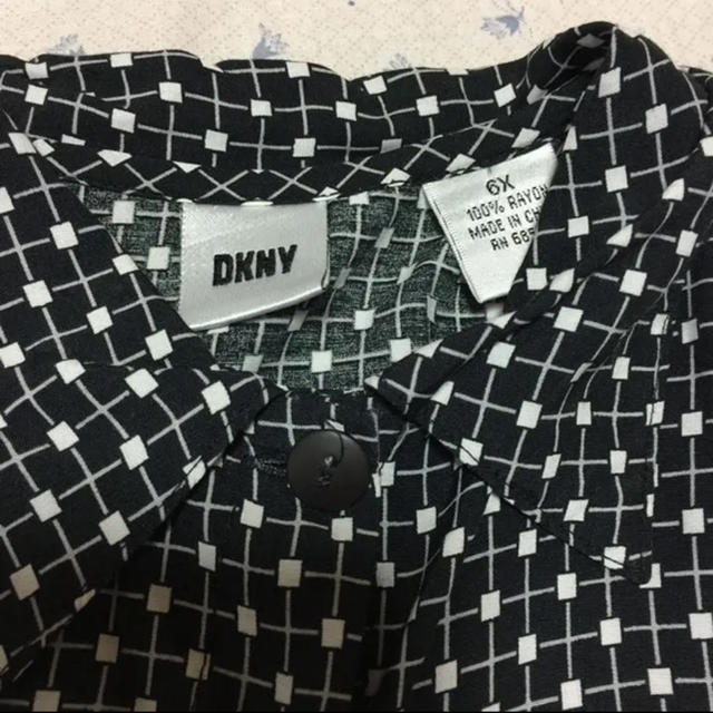 DKNY(ダナキャランニューヨーク)の美品 ブランド服　6歳 120㎝ さらっと素材 お出かけ着　シャツワンピース キッズ/ベビー/マタニティのキッズ服女の子用(90cm~)(ワンピース)の商品写真