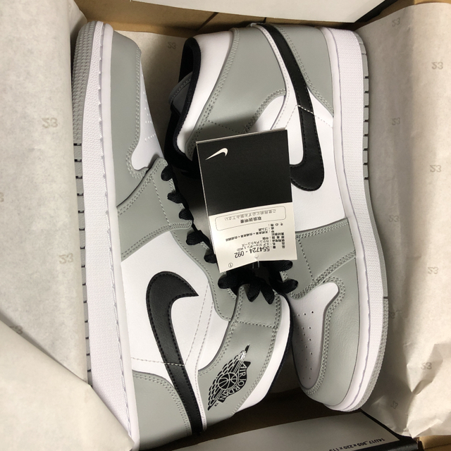 NIKE AIR JORDAN 1 MID LIGHT SMOKE GREY