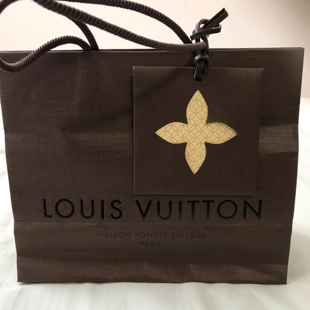 新品未使用！！LOUIS VUITTON キーケース　ヴェルニ