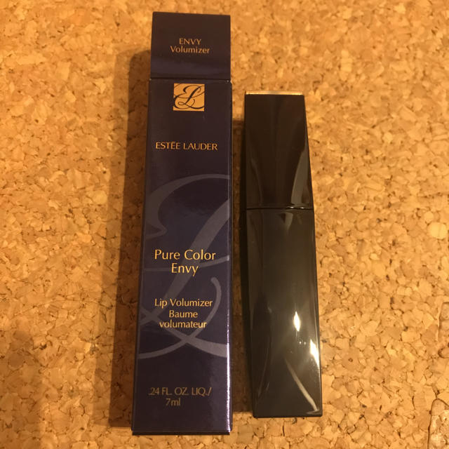 Estee Lauder(エスティローダー)のエスティーローダー　リップグロス コスメ/美容のベースメイク/化粧品(リップグロス)の商品写真