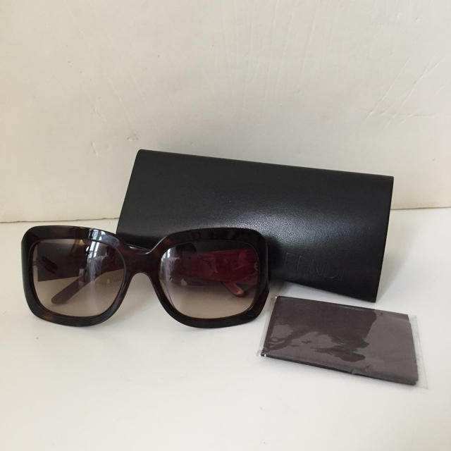 FENDI フェンディ サングラス メガネケース セット www.krzysztofbialy.com