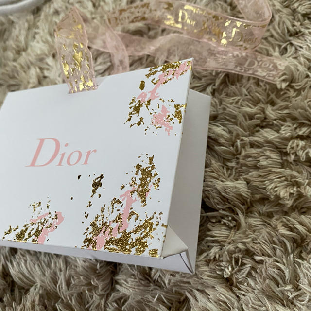 Dior(ディオール)のDior香水サンプル＋ショップ袋セット コスメ/美容の香水(香水(女性用))の商品写真