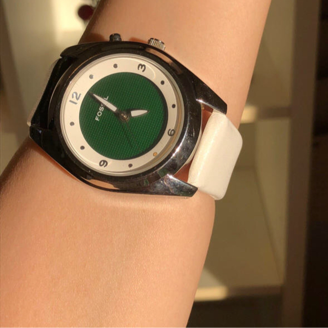 Fossilの腕時計　ユニセックス　美品