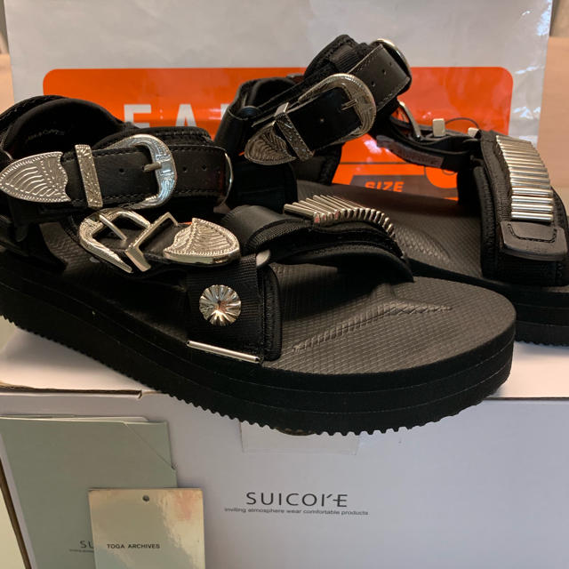 幅広いラインナップ TOGA×SUICOKE サンダル サイズ6 23.5〜24