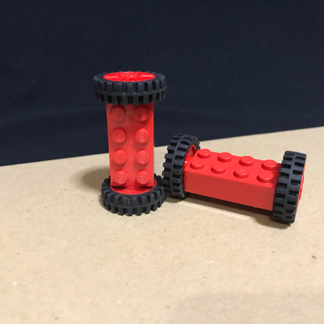 Lego(レゴ)のLEGO 乗り物 X⑦ 車 タイヤ ホイール 車軸 キッズ/ベビー/マタニティのおもちゃ(知育玩具)の商品写真