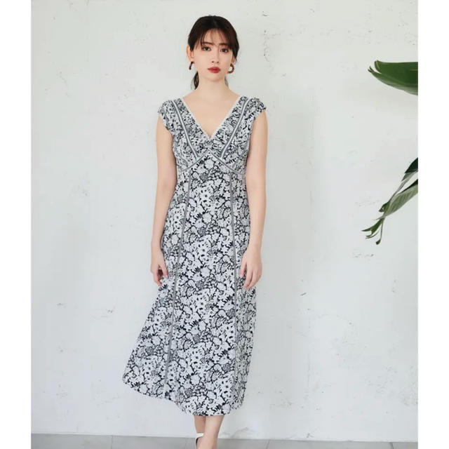 herlipto 🎀 Lace Trimmed Floral Dress 【一部予約販売】 13920円引き