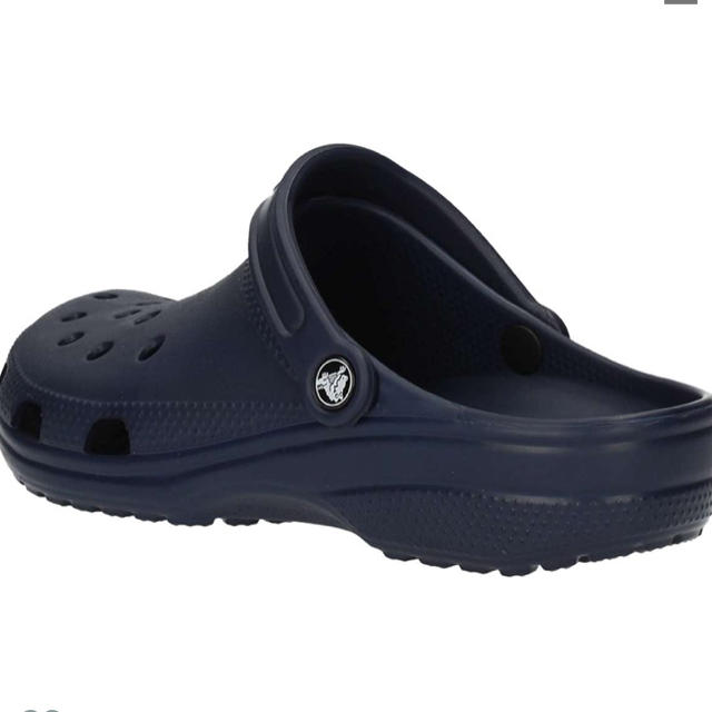 crocs(クロックス)の[crocs［クロックス] サンダル クラシック クロッグ ネイビー新品22cm レディースの靴/シューズ(ビーチサンダル)の商品写真