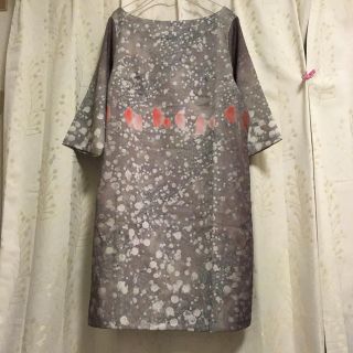 フェリシモ(FELISSIMO)の★専用★新品！フェリシモ和柄花弁水泡光夏らしい5分袖ひざ丈ワンピースドレス(ひざ丈ワンピース)