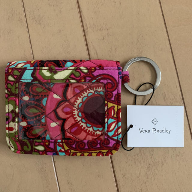 Vera Bradley(ヴェラブラッドリー)のVera Bradley ダブルパスケース　新品 レディースのファッション小物(名刺入れ/定期入れ)の商品写真