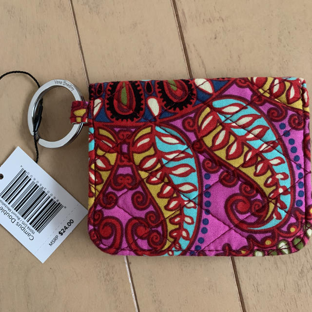 Vera Bradley(ヴェラブラッドリー)のVera Bradley ダブルパスケース　新品 レディースのファッション小物(名刺入れ/定期入れ)の商品写真