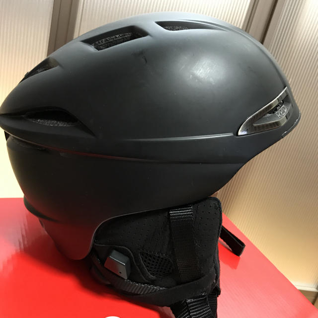 BURTON(バートン)のREDヘルメット FORCE L BLACK MATTE / NOIR MAT スポーツ/アウトドアのスノーボード(ウエア/装備)の商品写真