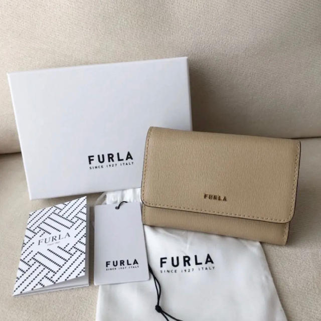 付属品全てあり★FURLA 2020年春夏新作 三つ折り財布 バビロン ベージュ