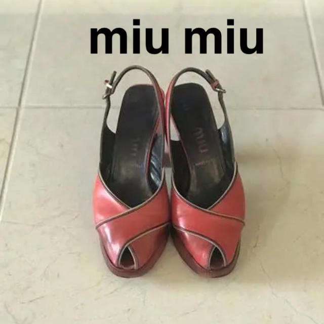 新品　miu miu ミュウミュウ　サンダル　23.5