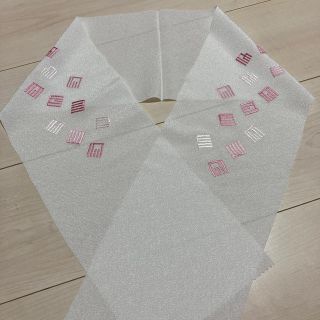 4 刺繍半衿　半襟(和装小物)