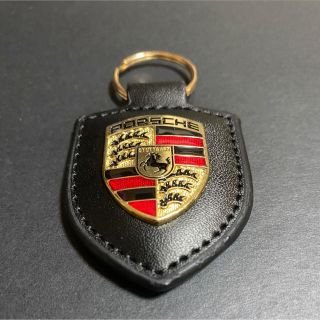 ポルシェ(Porsche)の【新品未使用】ポルシェ　クレスト　キーホルダー　ブラック(キーホルダー)