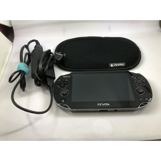 ps vita 1000 ブラック　付属品（充電器と8GBのメモリーカード）