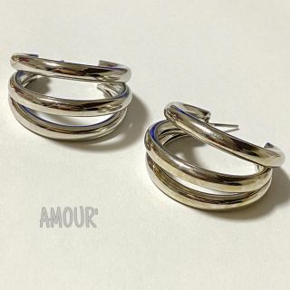 ロンハーマン(Ron Herman)のthree hoop pierce〈SILVER〉(ピアス)