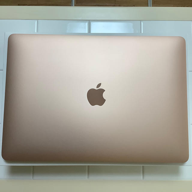 Mac (Apple) - MacBook Air(2020) 13インチ i3ゴールド 美品