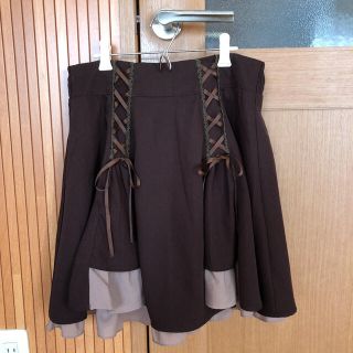 アクシーズファム(axes femme)のアクシーズ　レースアップスカート(ひざ丈スカート)