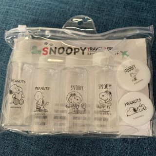 SNOOPY  トラベル8点セット(旅行用品)