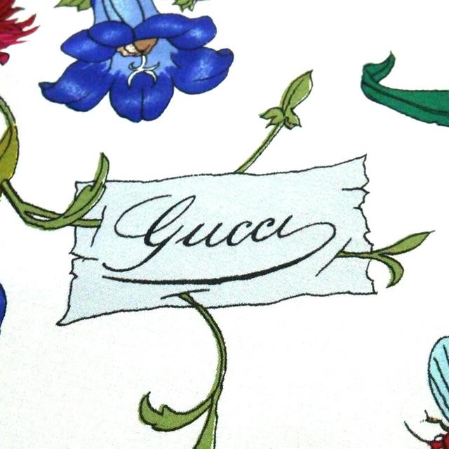 Gucci - グッチ スカーフ美品 大判/花柄/昆虫柄の通販 by ブランディア