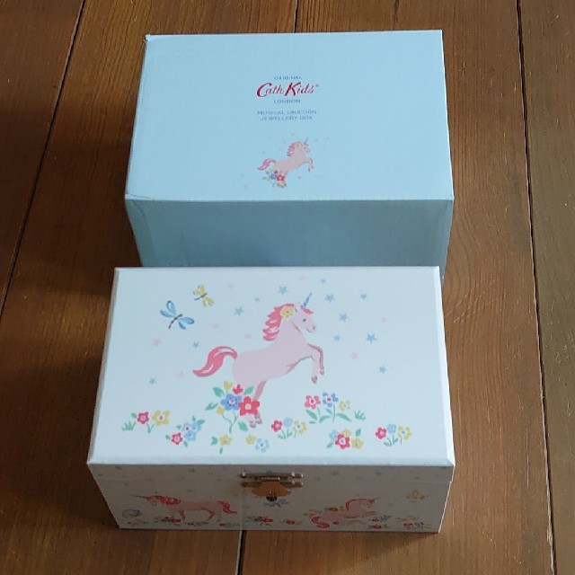 Cath Kidston(キャスキッドソン)のキャスキッドソン オルゴール ユニコーン キッズ/ベビー/マタニティのおもちゃ(オルゴールメリー/モービル)の商品写真